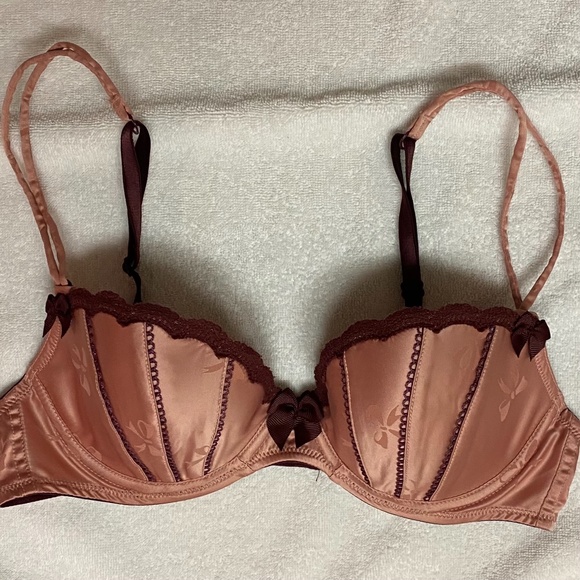 NWOT VS "Sexy Little Things" BRONZE Clamshell Balconette, 34C
